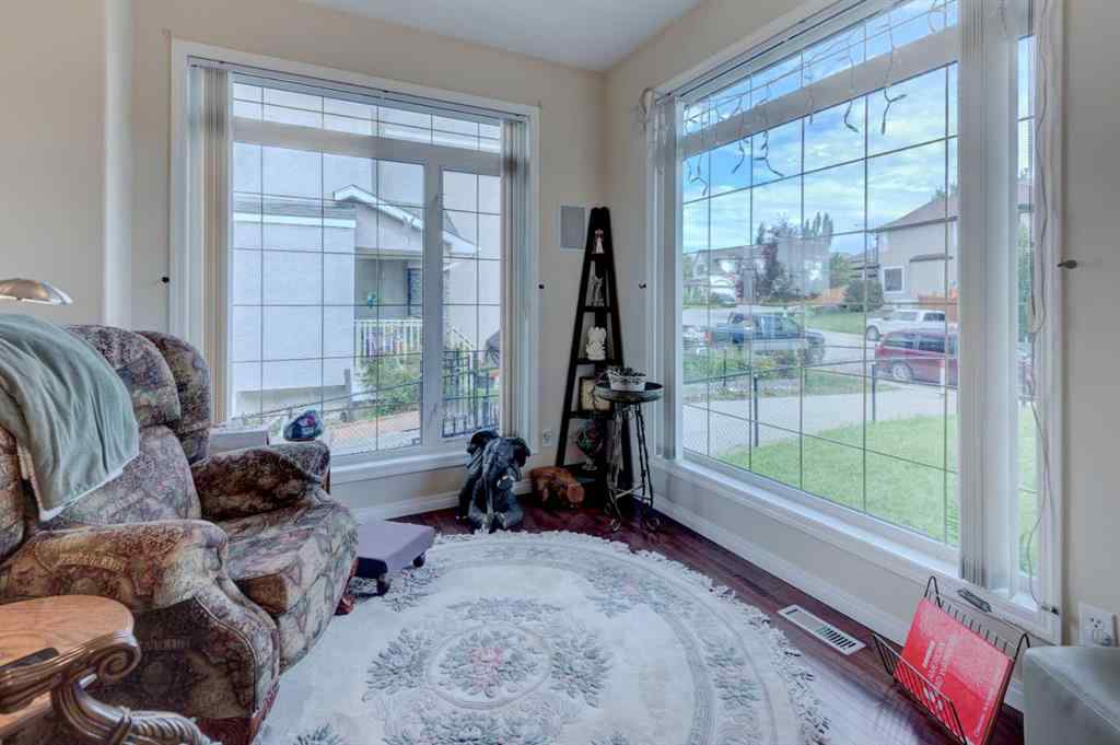 MLS® A2243370 - 49 Arbour Crest Heights NW in Arbour Lake Calgary, Residential