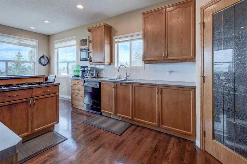 MLS® A2243370 - 49 Arbour Crest Heights NW in Arbour Lake Calgary, Residential