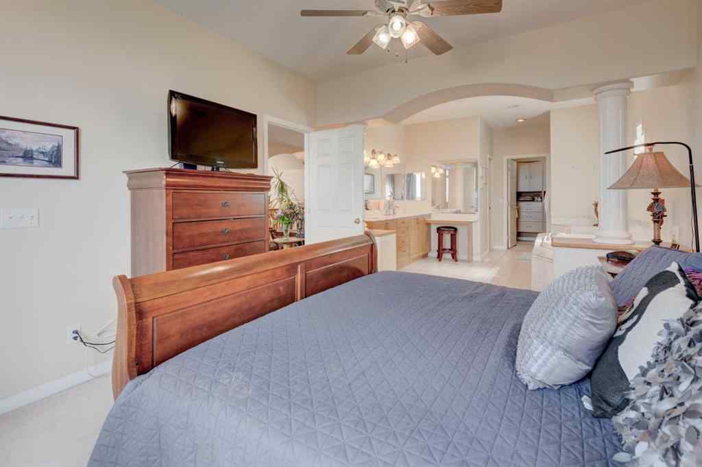 MLS® A2243370 - 49 Arbour Crest Heights NW in Arbour Lake Calgary, Residential
