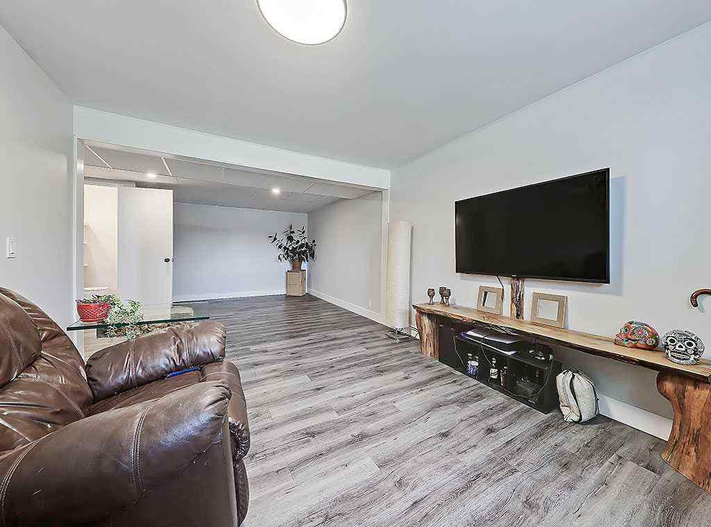 MLS® A2243375 - 332 Lysander Place SE in Ogden Calgary, Residential