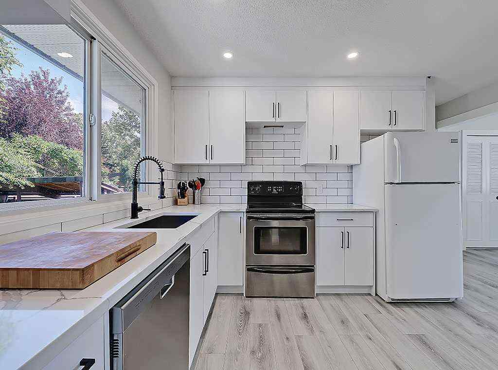 MLS® A2243375 - 332 Lysander Place SE in Ogden Calgary, Residential