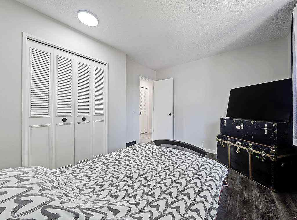 MLS® A2243375 - 332 Lysander Place SE in Ogden Calgary, Residential
