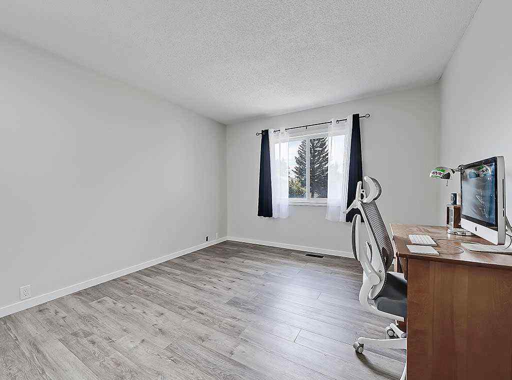 MLS® A2243375 - 332 Lysander Place SE in Ogden Calgary, Residential