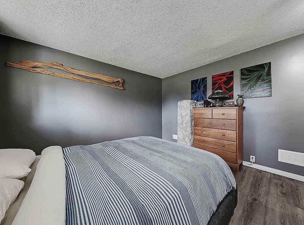 MLS® A2243375 - 332 Lysander Place SE in Ogden Calgary, Residential