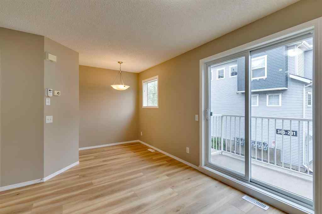 MLS® A2243376 - 284 Elgin Gardens SE in McKenzie Towne Calgary, Residential