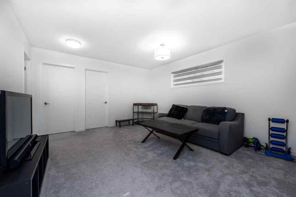 MLS® A2243377 - 537 South Point Place SW in South Point Airdrie, Residential