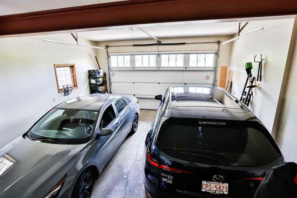 MLS® A2243378 - 234 McMaster Boulevard W in Varsity Village Lethbridge, Residential
