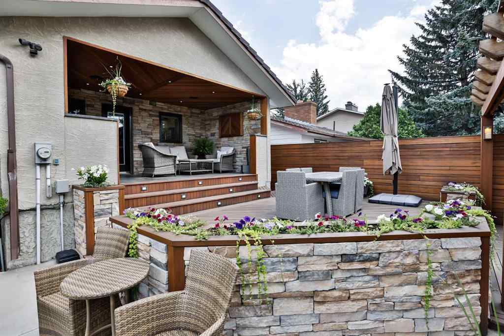 MLS® A2243378 - 234 McMaster Boulevard W in Varsity Village Lethbridge, Residential
