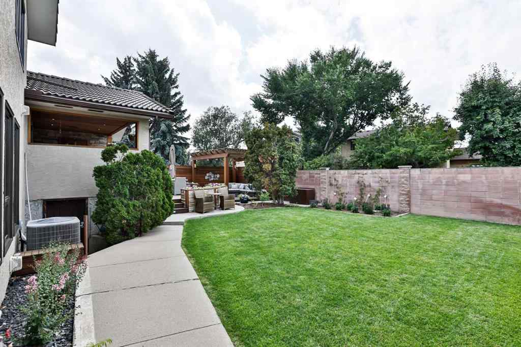MLS® A2243378 - 234 McMaster Boulevard W in Varsity Village Lethbridge, Residential
