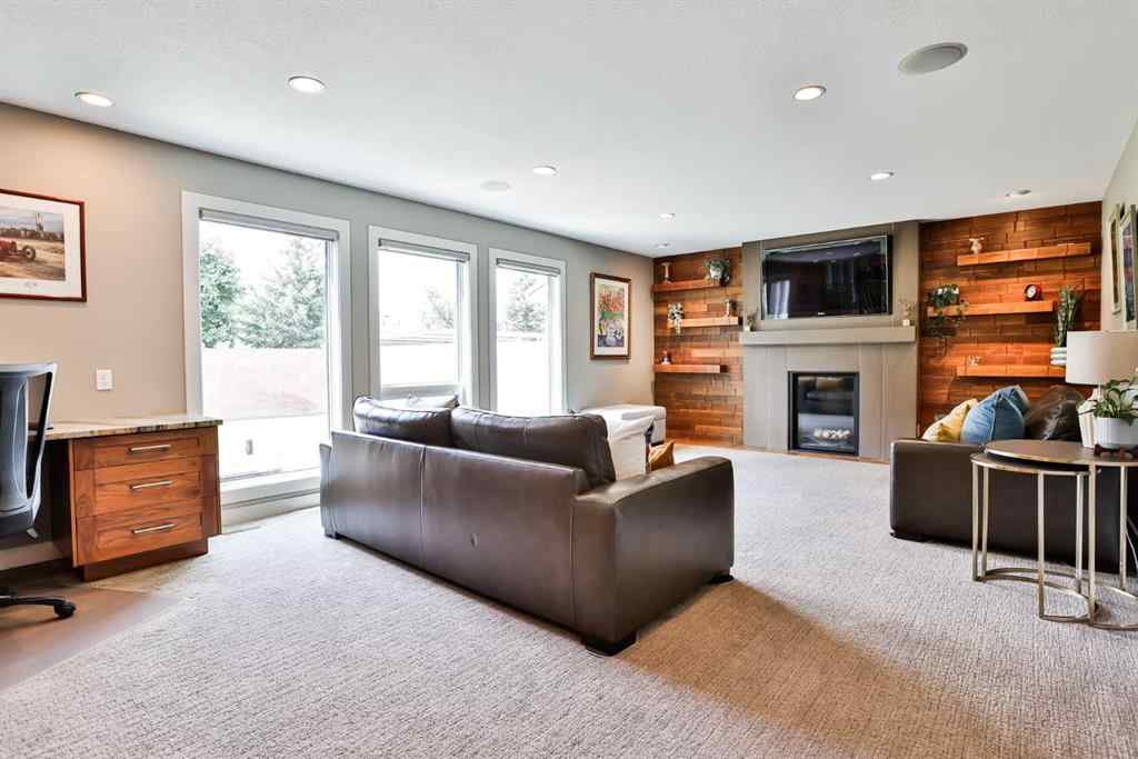 MLS® A2243378 - 234 McMaster Boulevard W in Varsity Village Lethbridge, Residential