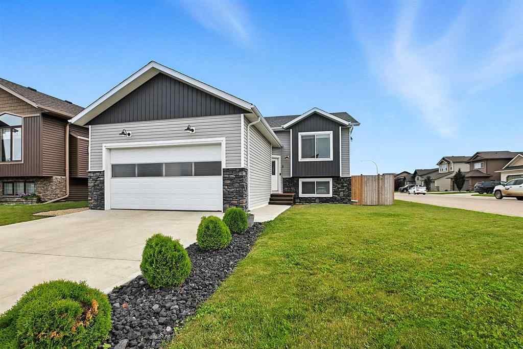 MLS® A2243386 - 5 Mackenzie Avenue  in Mackenzie Ranch Estates Lacombe, Residential