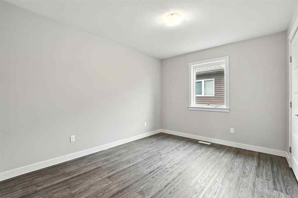 MLS® A2243386 - 5 Mackenzie Avenue  in Mackenzie Ranch Estates Lacombe, Residential