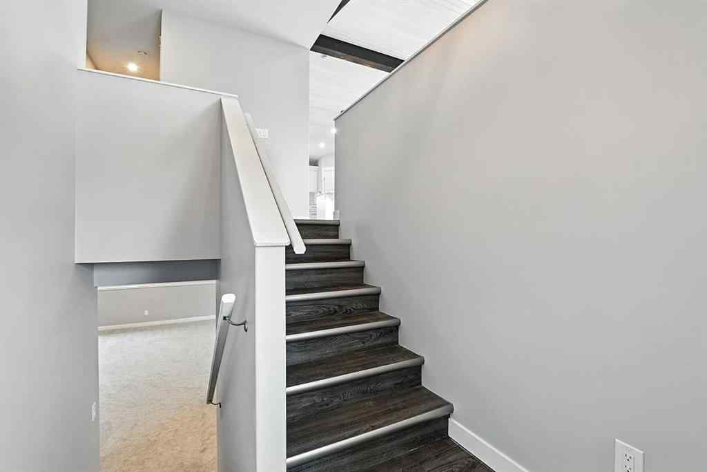 MLS® A2243386 - 5 Mackenzie Avenue  in Mackenzie Ranch Estates Lacombe, Residential
