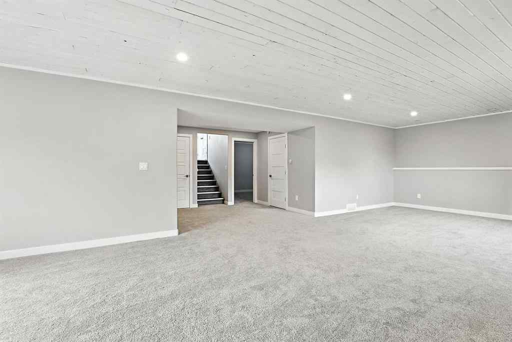 MLS® A2243386 - 5 Mackenzie Avenue  in Mackenzie Ranch Estates Lacombe, Residential
