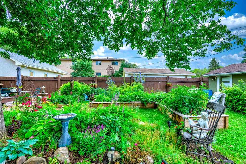MLS® A2243390 - 5222 51 Street  in NONE Camrose, Residential