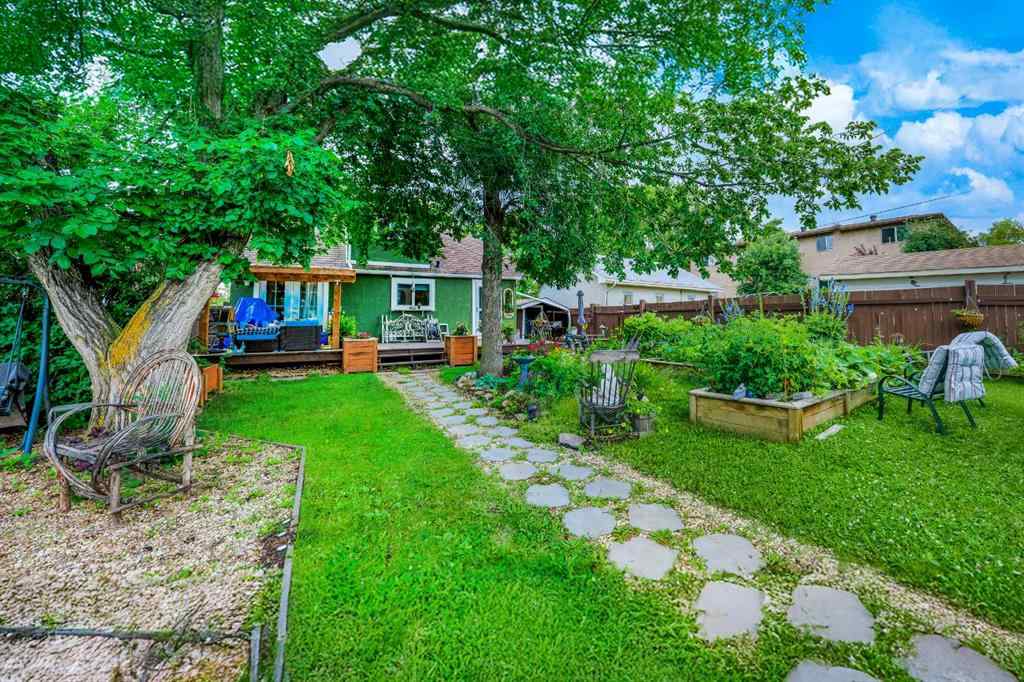 MLS® A2243390 - 5222 51 Street  in NONE Camrose, Residential