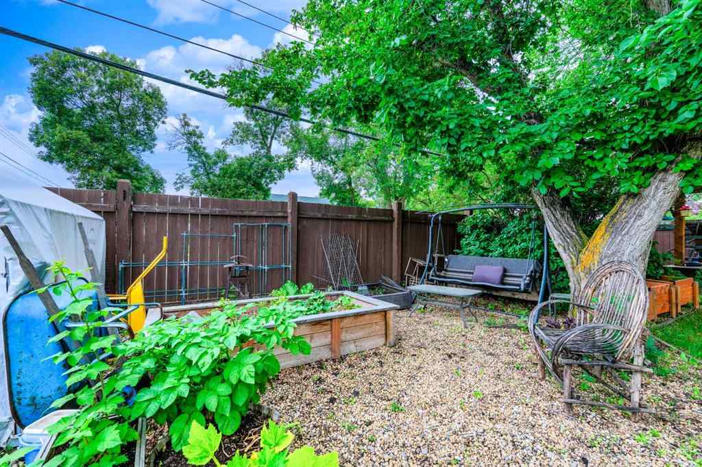 MLS® A2243390 - 5222 51 Street  in NONE Camrose, Residential