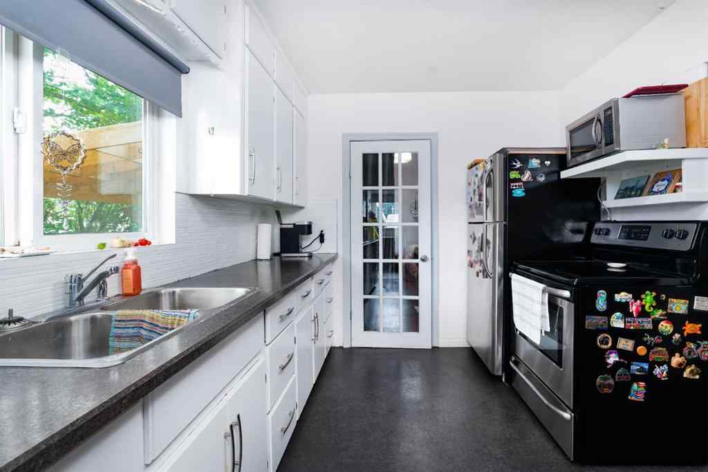 MLS® A2243390 - 5222 51 Street  in NONE Camrose, Residential
