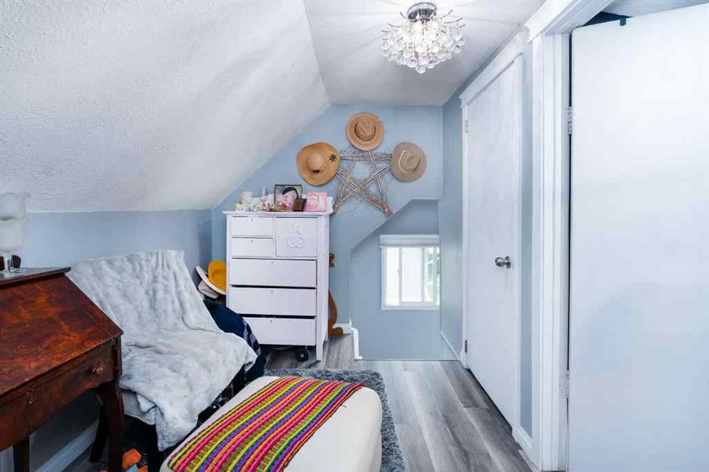 MLS® A2243390 - 5222 51 Street  in NONE Camrose, Residential