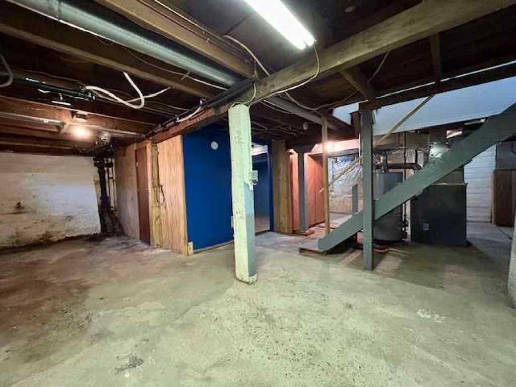 MLS® A2243393 - 4818 51 street   in Bashaw Bashaw, Residential