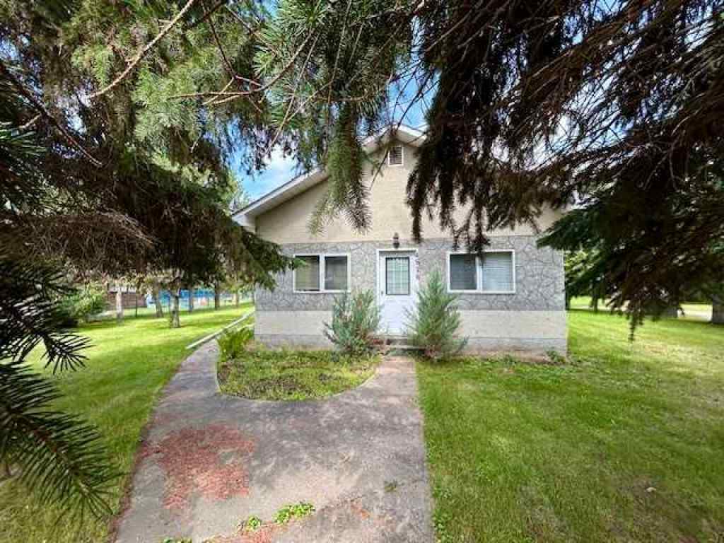 MLS® A2243393 - 4818 51 street   in Bashaw Bashaw, Residential