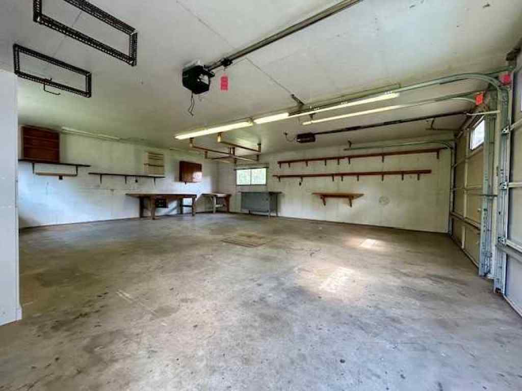 MLS® A2243393 - 4818 51 street   in Bashaw Bashaw, Residential