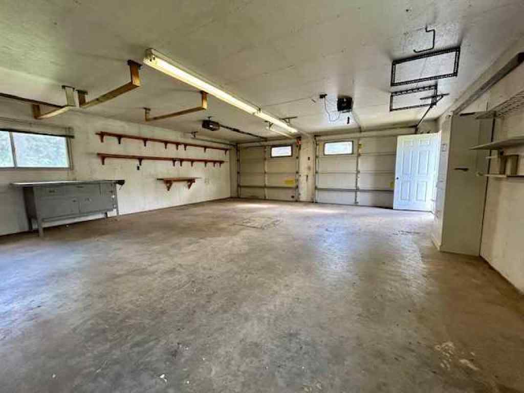 MLS® A2243393 - 4818 51 street   in Bashaw Bashaw, Residential