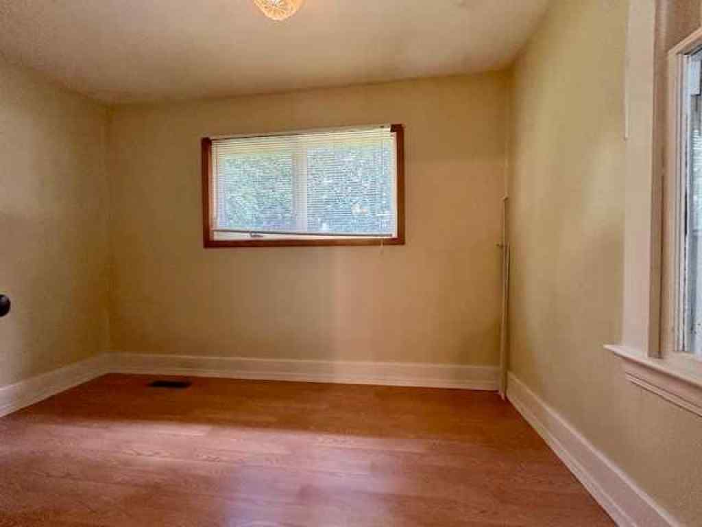 MLS® A2243393 - 4818 51 street   in Bashaw Bashaw, Residential