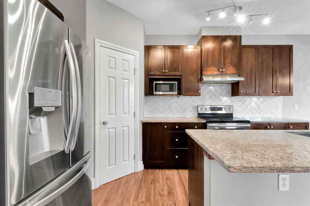 MLS® A2243408 - 197 Royal Crest View NW in Royal Oak Calgary, Residential