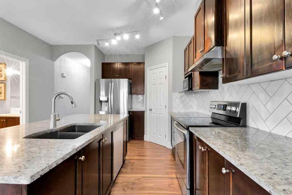 MLS® A2243408 - 197 Royal Crest View NW in Royal Oak Calgary, Residential