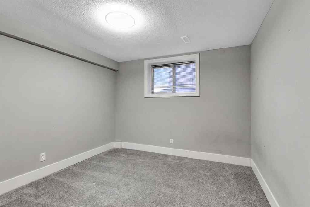 MLS® A2243408 - 197 Royal Crest View NW in Royal Oak Calgary, Residential