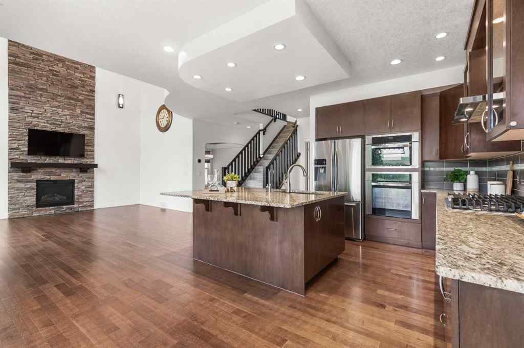 MLS® A2243457 - 170 Valley Pointe Way NW in Valley Ridge Calgary, Residential