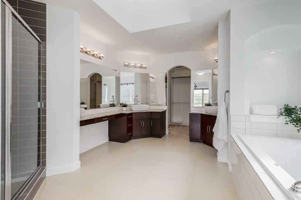 MLS® A2243457 - 170 Valley Pointe Way NW in Valley Ridge Calgary, Residential