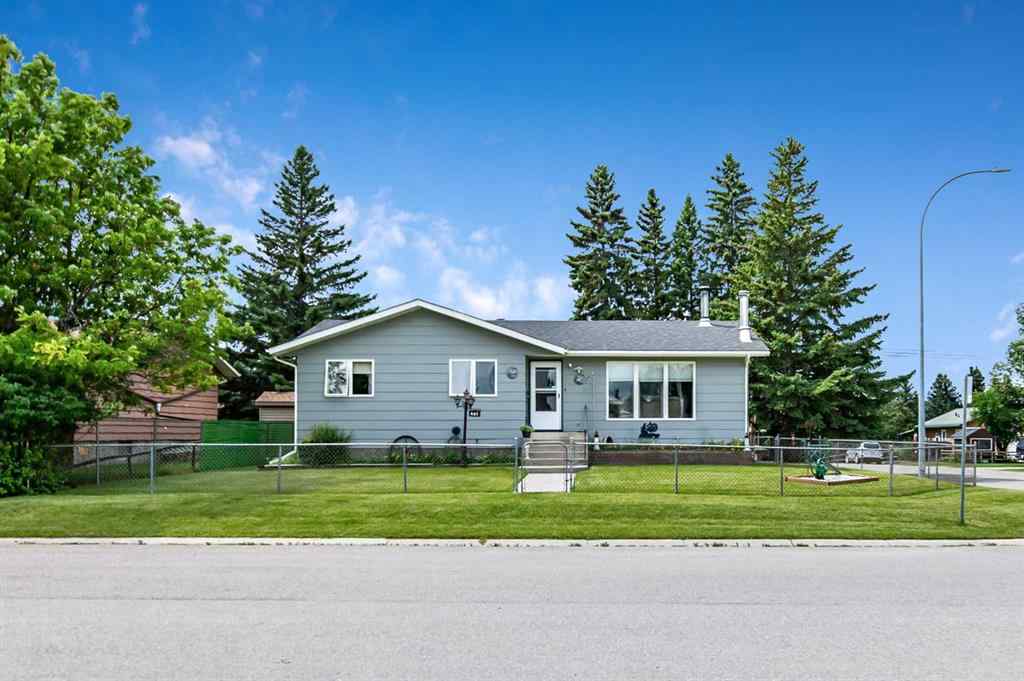 MLS® A2243462 - 601 1 Street SE in NONE Diamond Valley, Residential
