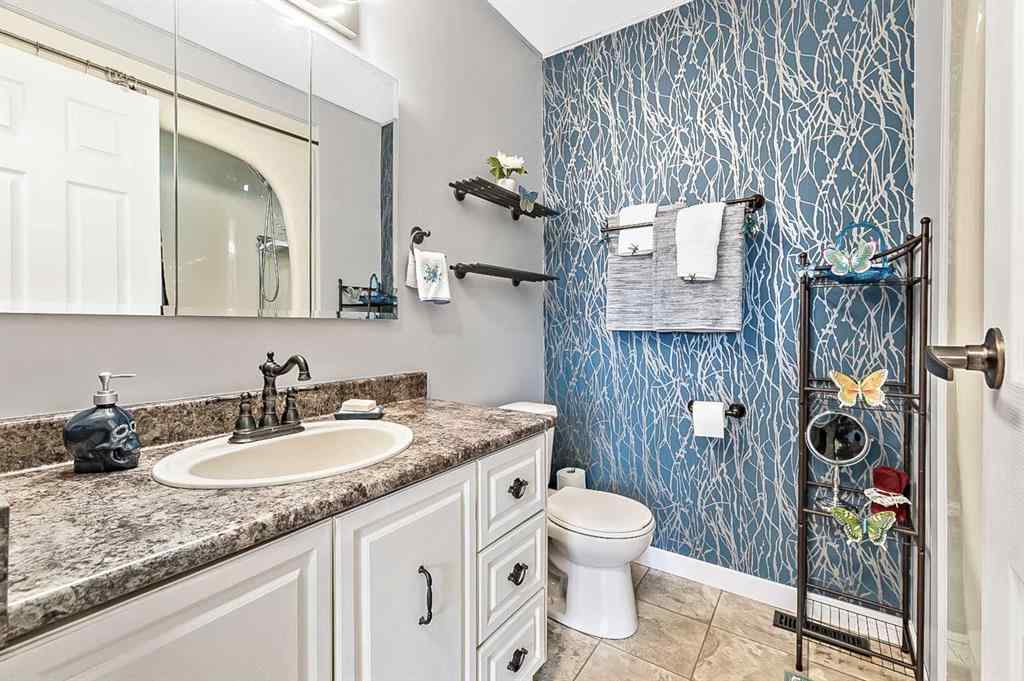 MLS® A2243462 - 601 1 Street SE in NONE Diamond Valley, Residential