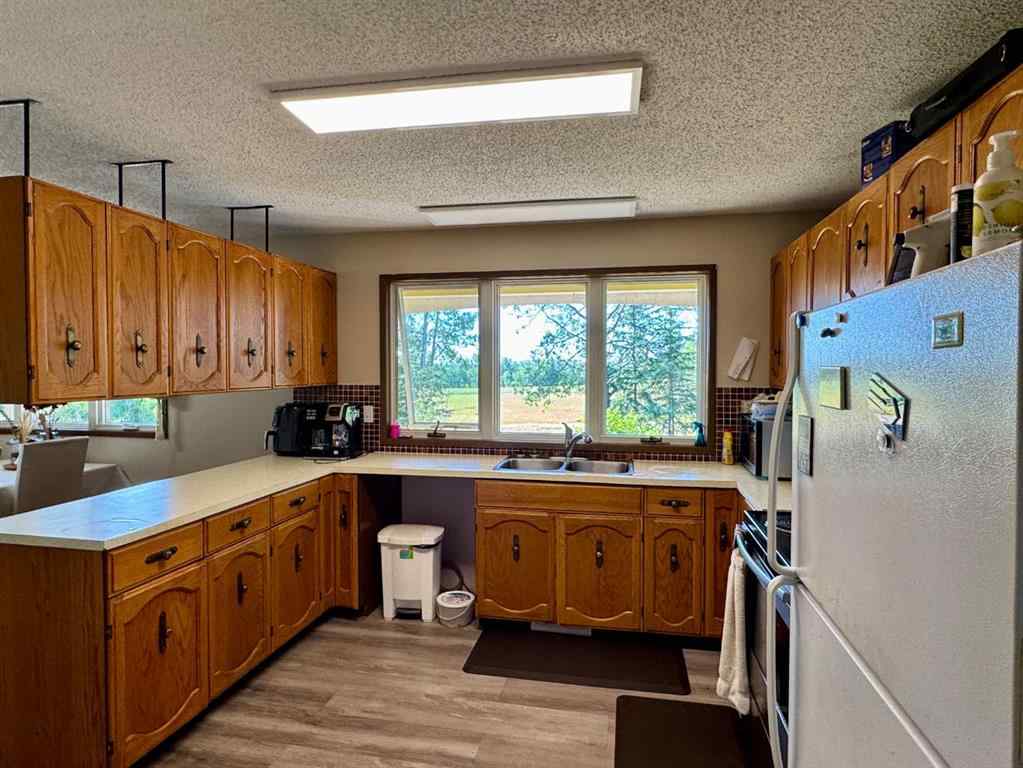 MLS® A2243467 - 51020 Twp Road 862.5   in NONE Rural Clear Hills County, Residential