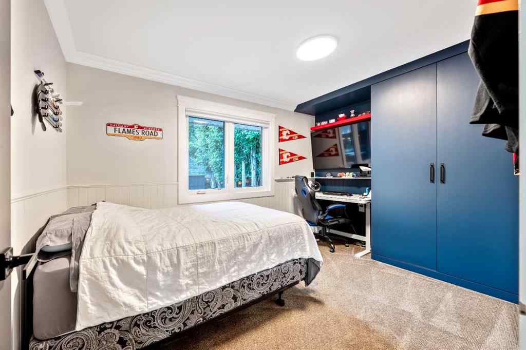 MLS® A2243470 - 136 Parkridge Place SE in Parkland Calgary, Residential