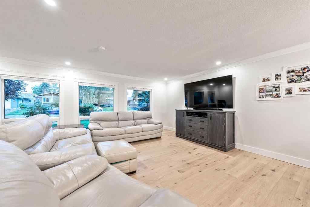 MLS® A2243470 - 136 Parkridge Place SE in Parkland Calgary, Residential