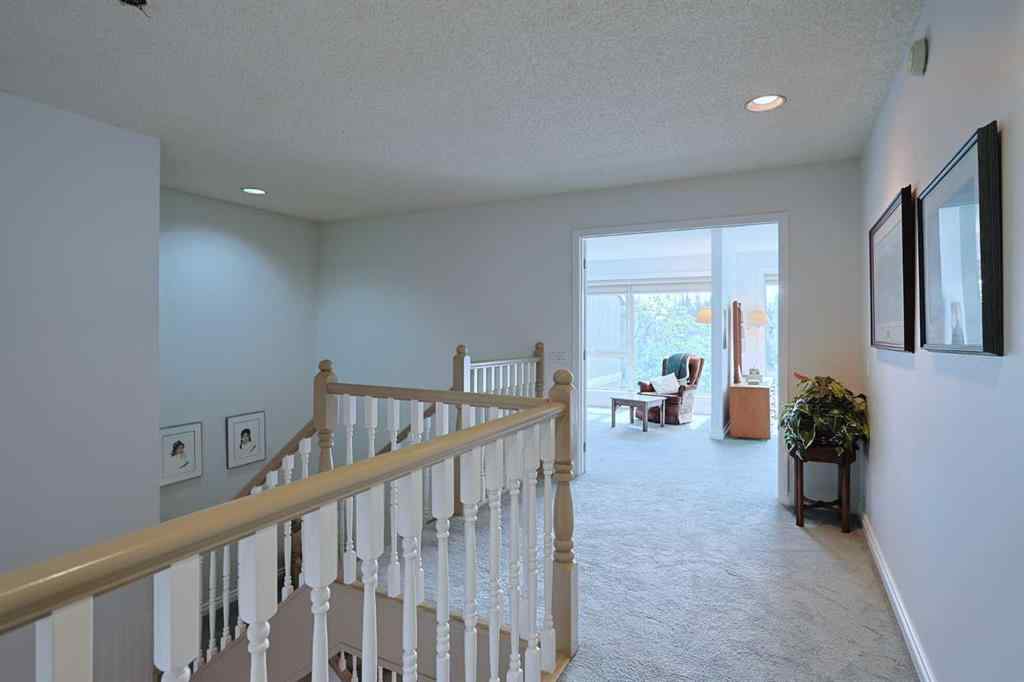 MLS® A2243478 - Unit #18 1901 Varsity Estates Drive NW in Varsity Calgary, Residential