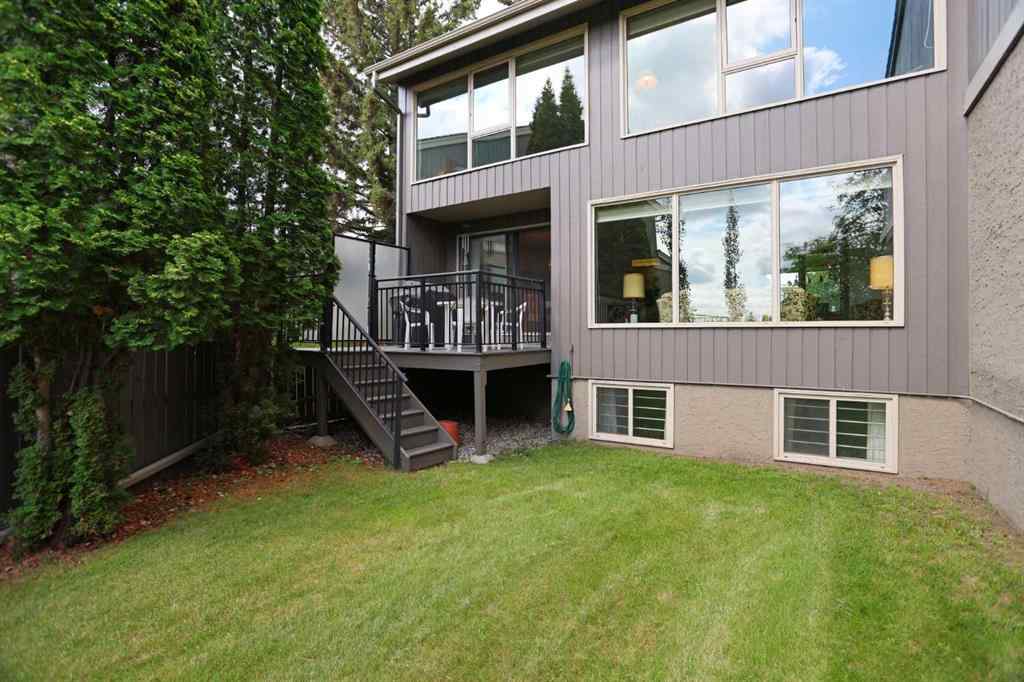 MLS® A2243478 - Unit #18 1901 Varsity Estates Drive NW in Varsity Calgary, Residential