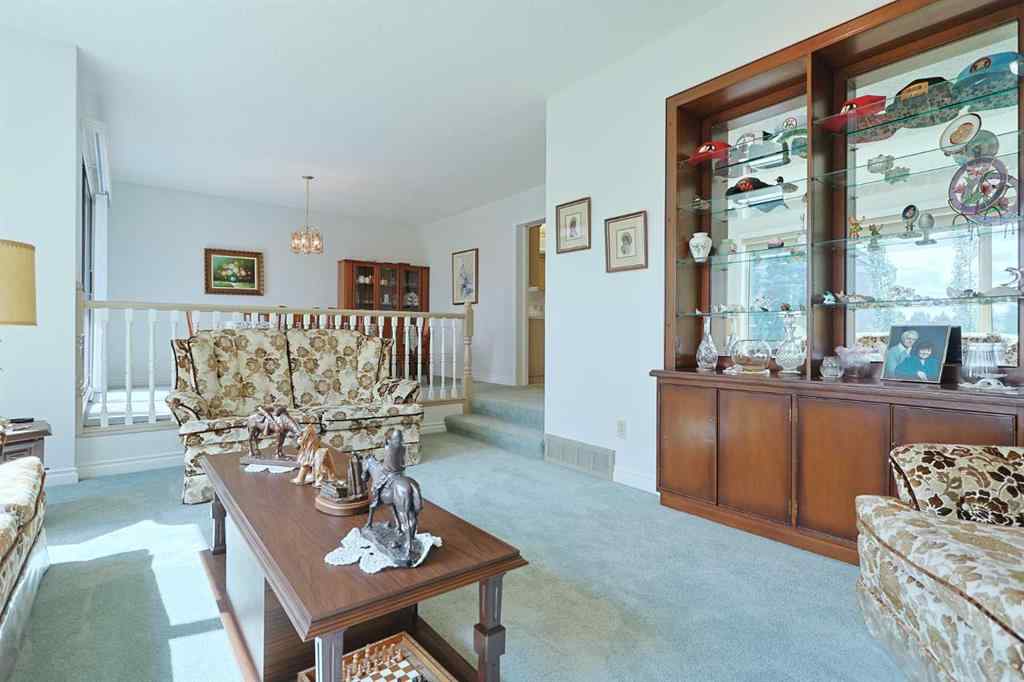 MLS® A2243478 - Unit #18 1901 Varsity Estates Drive NW in Varsity Calgary, Residential