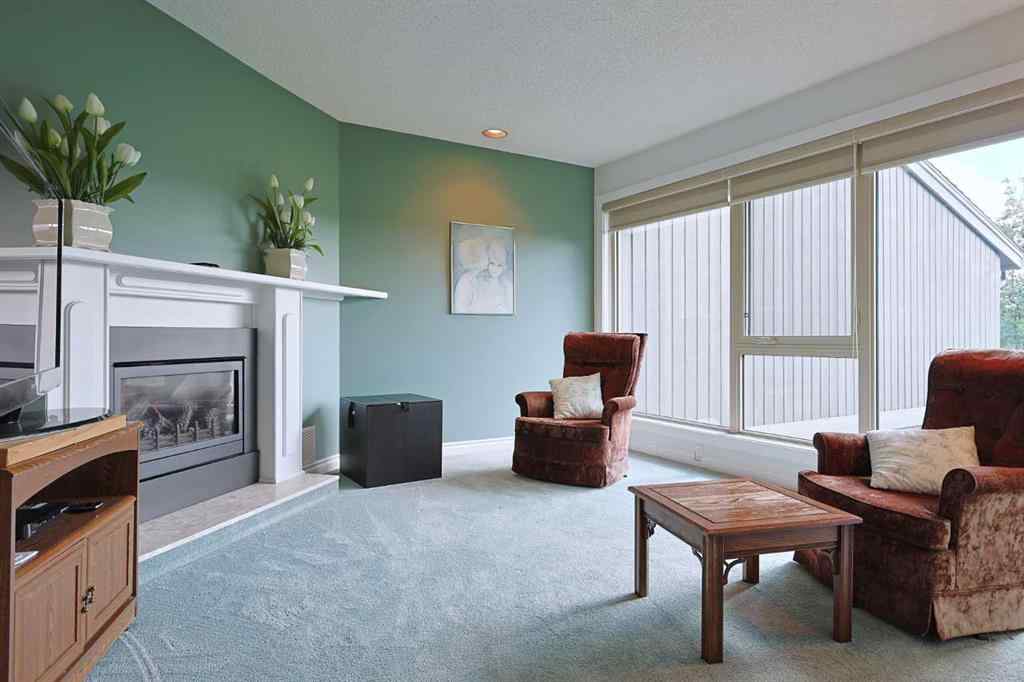 MLS® A2243478 - Unit #18 1901 Varsity Estates Drive NW in Varsity Calgary, Residential