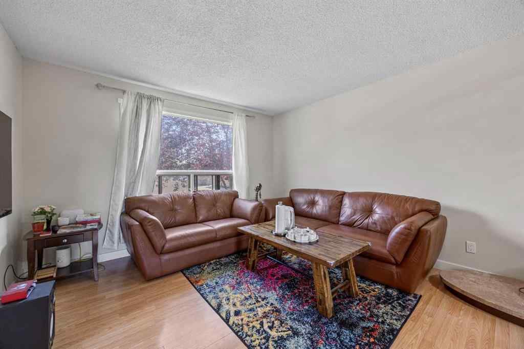 MLS® A2243480 - Unit #8 4360 58 Street NE in Temple Calgary, Residential