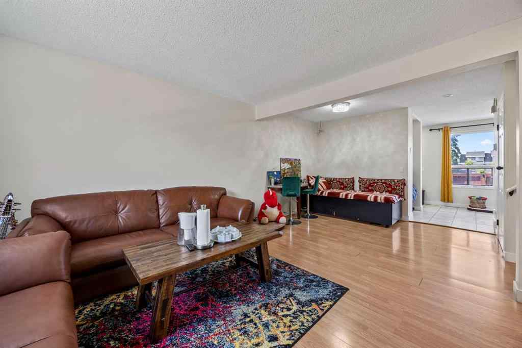 MLS® A2243480 - Unit #8 4360 58 Street NE in Temple Calgary, Residential