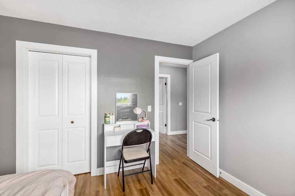 MLS® A2243482 - 10003 Oakfield Drive SW in Oakridge Calgary, Residential