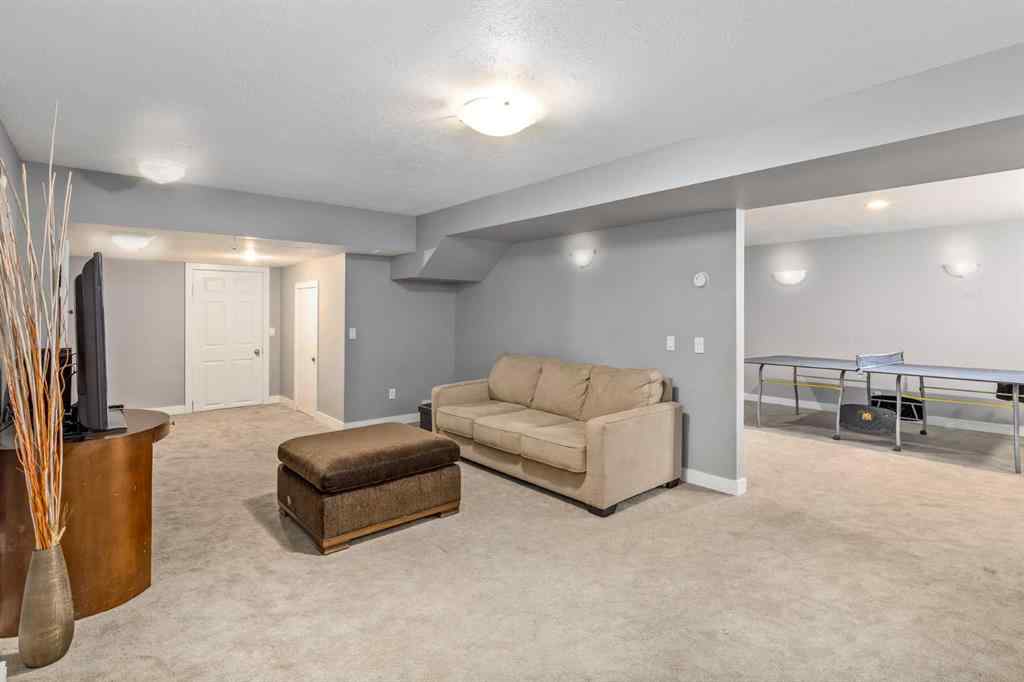 MLS® A2243482 - 10003 Oakfield Drive SW in Oakridge Calgary, Residential