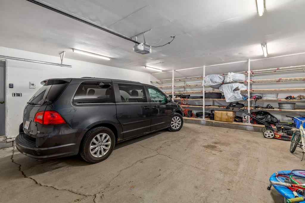 MLS® A2243482 - 10003 Oakfield Drive SW in Oakridge Calgary, Residential