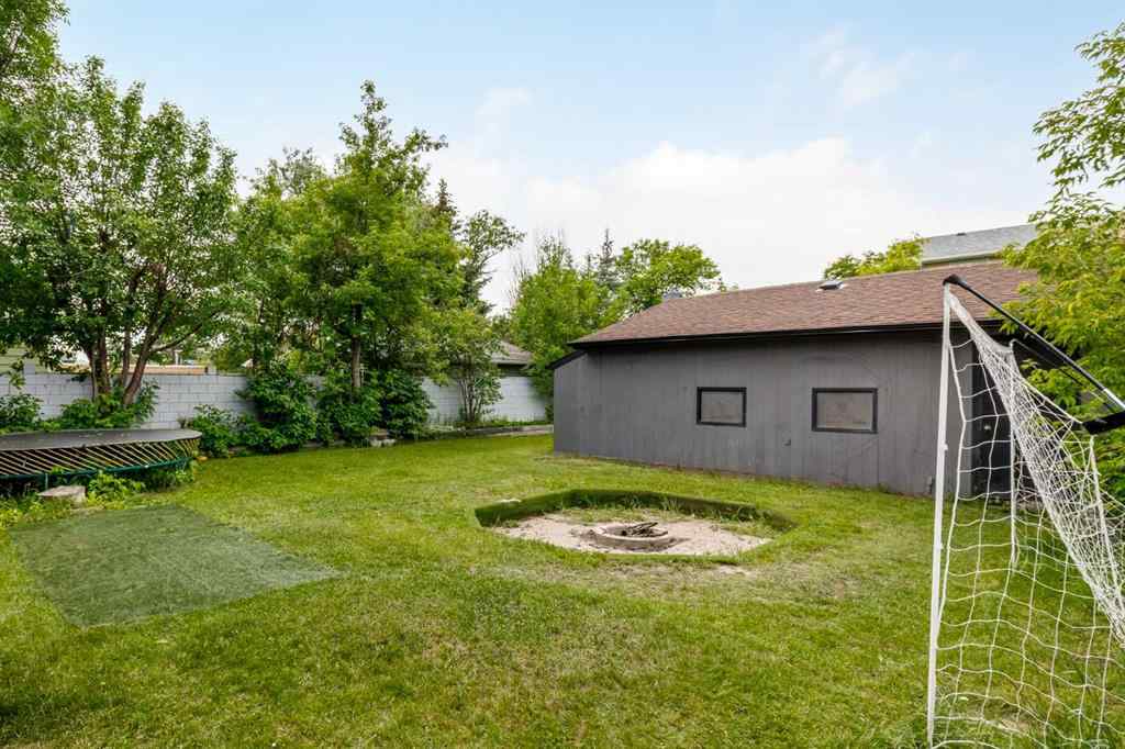 MLS® A2243482 - 10003 Oakfield Drive SW in Oakridge Calgary, Residential