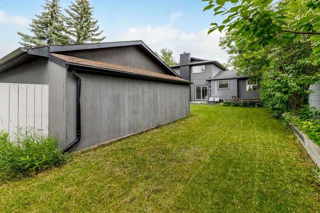 MLS® A2243482 - 10003 Oakfield Drive SW in Oakridge Calgary, Residential