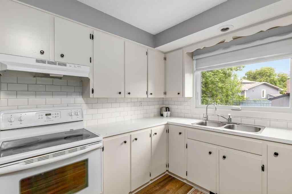 MLS® A2243482 - 10003 Oakfield Drive SW in Oakridge Calgary, Residential